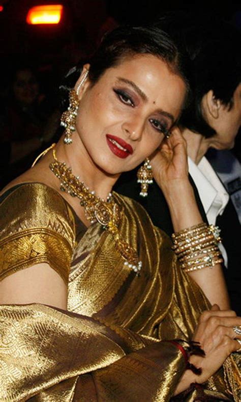 aurat ki sexy photo|Rekha photos: 50 rare HD photos of Rekha .